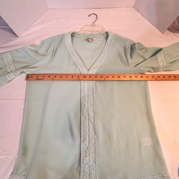 The Pioneer Woman Sage Green Crochet Trim Peasant Blouse With 3/4 Sleeves Size M - Picture 5 of 10